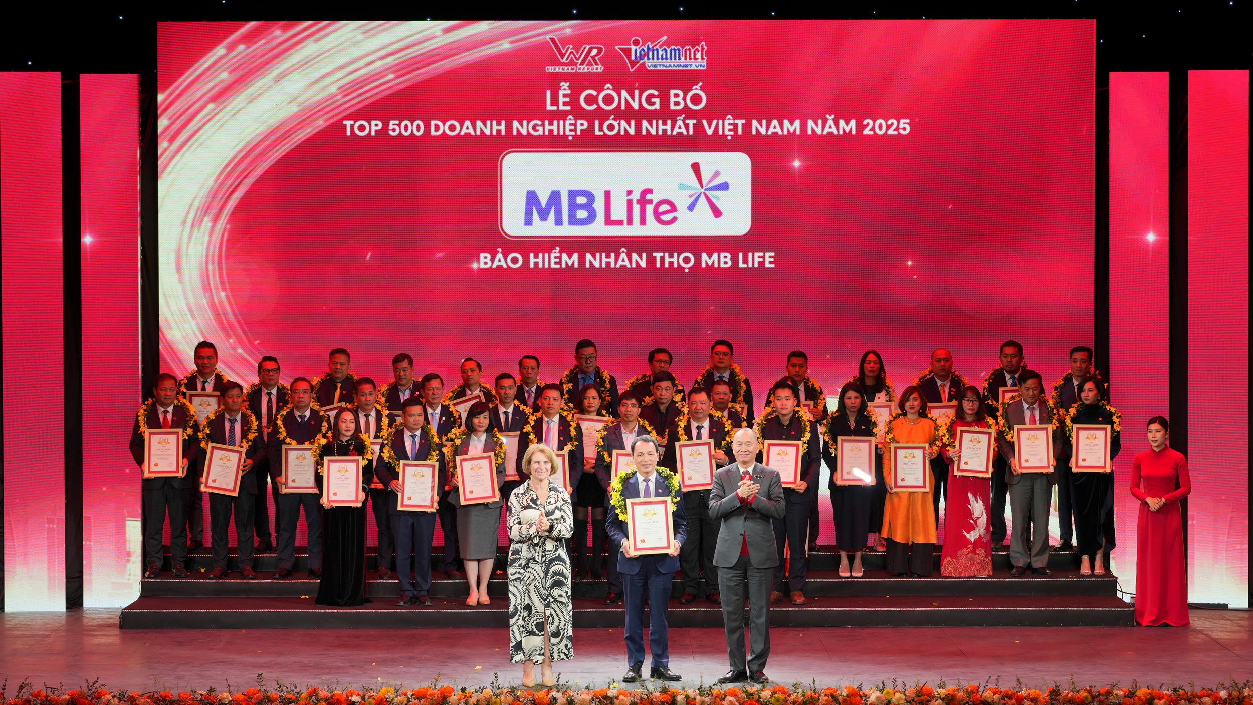 MB Life 6 năm liên tiếp ghi danh “TOP 500 doanh nghiệp lớn nhất Việt Nam”